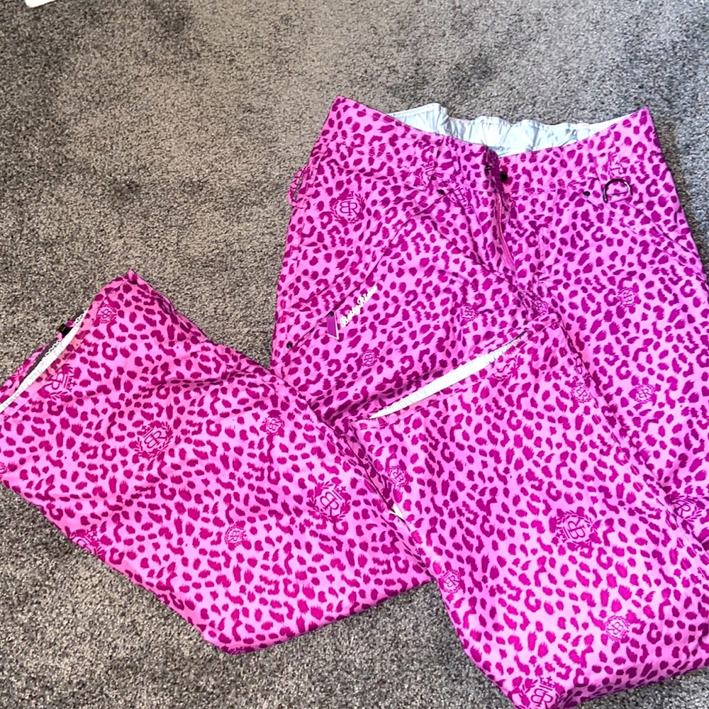 Betty Rides global love vibe Snowboarding Pants Snow Ski size medium hot pink